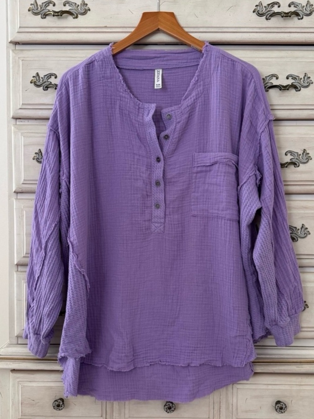 Vici Lavender Purple Gauze Henley Top s/m